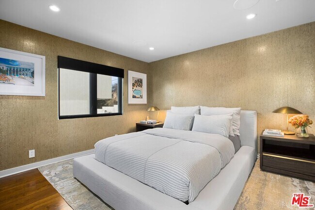 Building Photo - 9318 Warbler Way