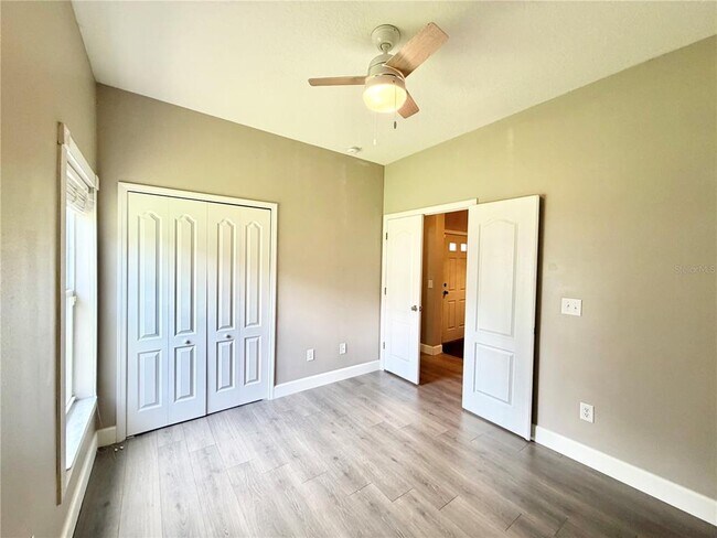 Building Photo - 804 Coade Stone Dr