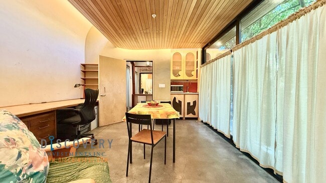 Building Photo - Charming Custom Retreat in Prime Berkeley ...