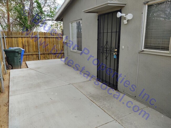 Building Photo - 13103 Kiowa Rd