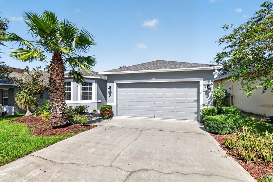 Building Photo - 345 Red Kite Dr