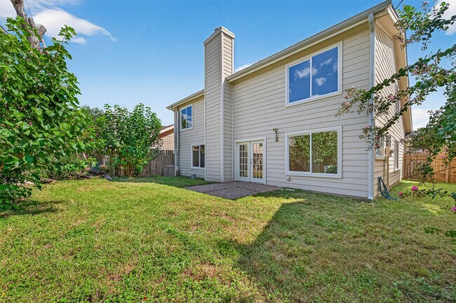 Building Photo - 1811 Foxlake Dr