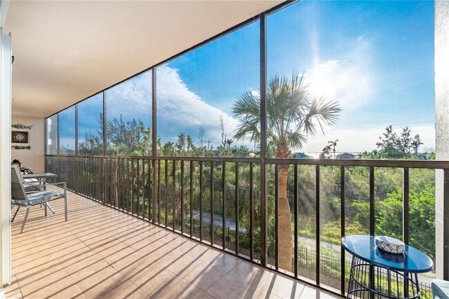 Building Photo - 25188 Marion Ave