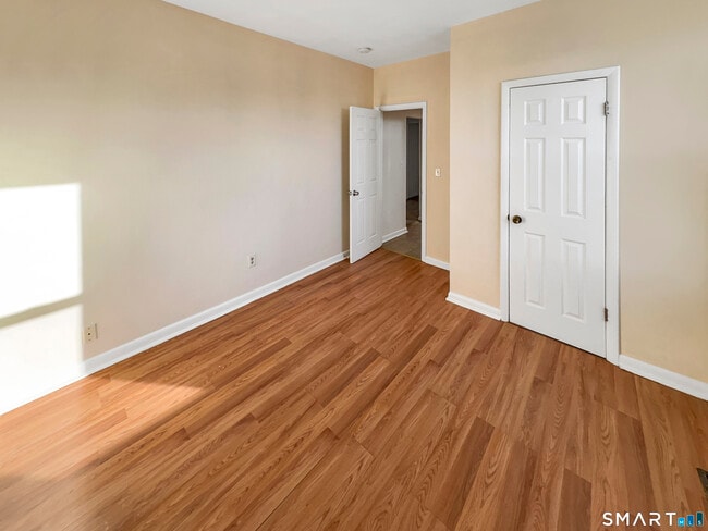 Building Photo - 34 Wolcott St