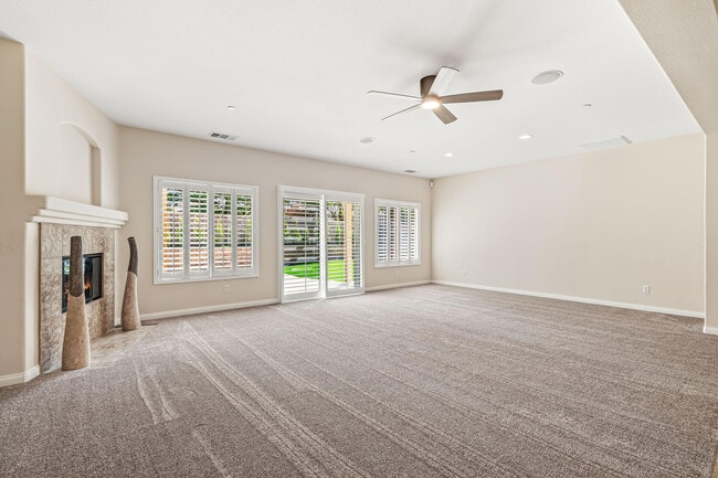 Building Photo - 1267 Oro Ridge
