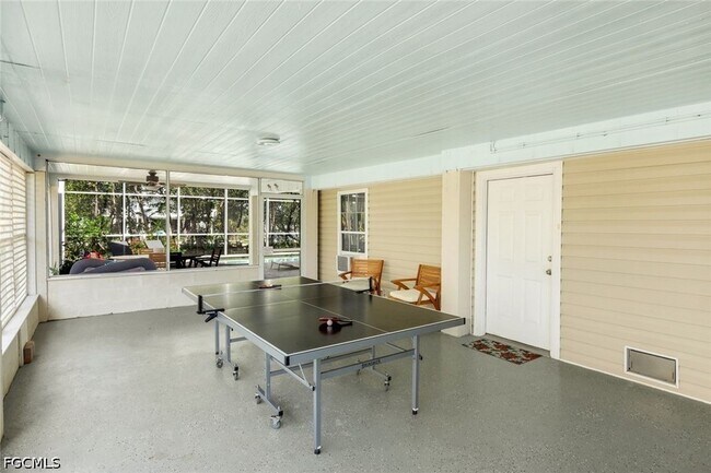 Building Photo - 21580 Indian Bayou Dr