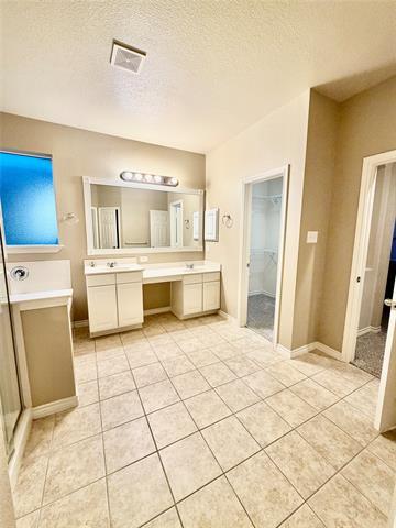 Building Photo - 1102 Twilight Dr