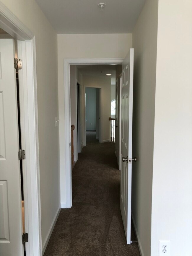 Building Photo - 4875 Atlas Cedar Way