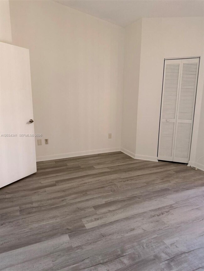 Building Photo - 13785 Bottlebrush Ct