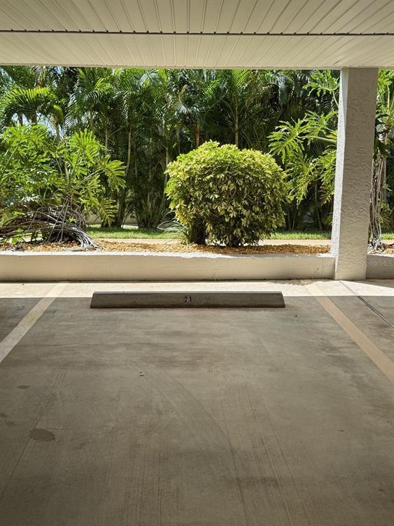 Building Photo - 1477 Park Beach Cir