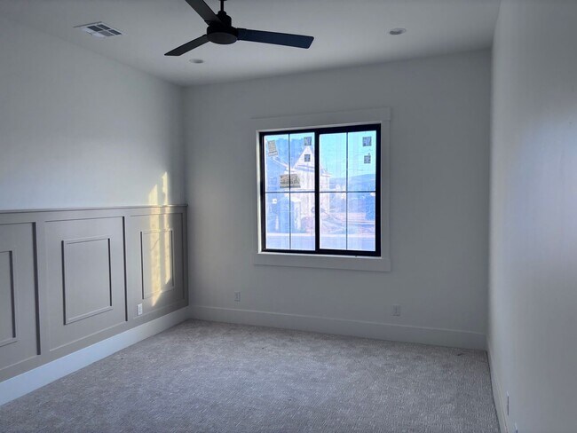 Building Photo - Gorgeous New Construction with 6 bed 4 bath plus Swimming Pool and RV Garage