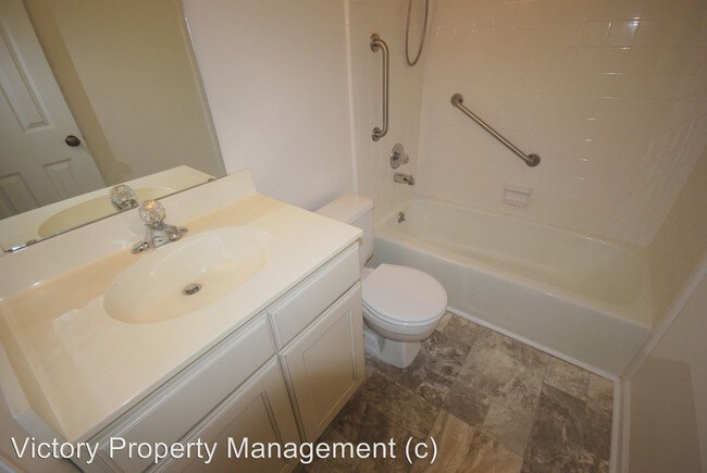 Building Photo - Studio, 2 bath House - 2742 Cottage Cir