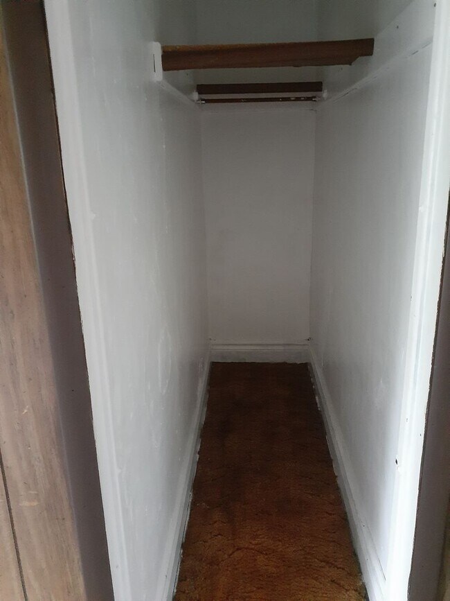 Building Photo - 44 Rich Pl