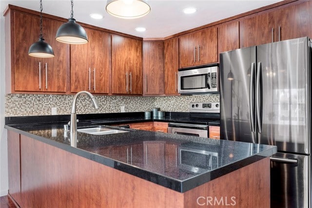 Building Photo - 9331 Marina Pacifica Dr N