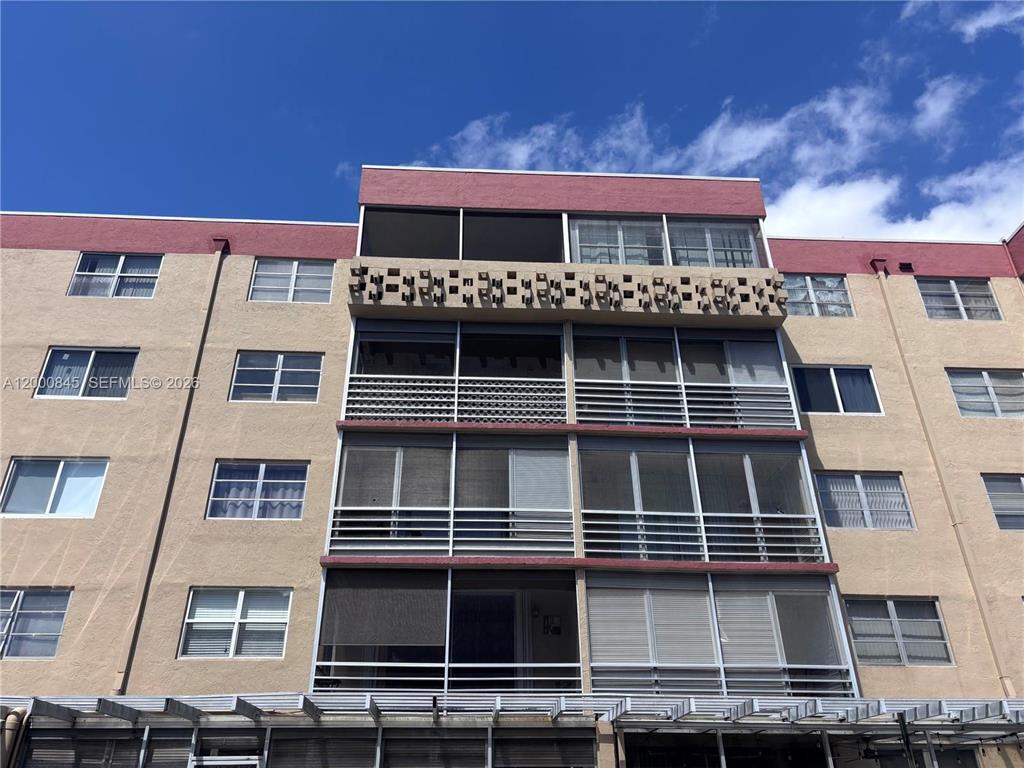 Building Photo - 403 NW 68th Ave