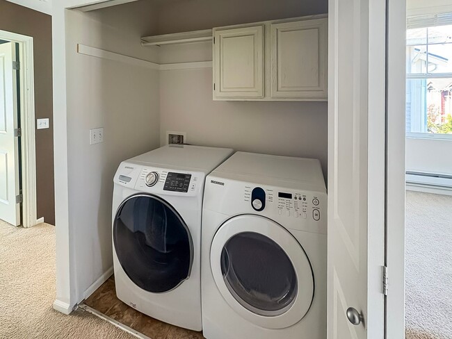 Building Photo - Beautiful North Creek Condo