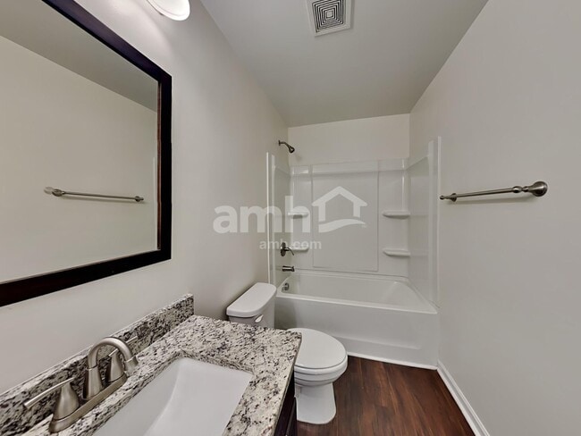 Building Photo - 4394 Kendrick Cir