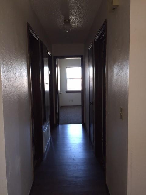 Building Photo - 320 Falcon Ct