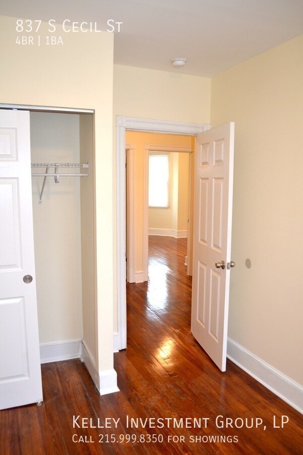 Building Photo - 837 S Cecil St