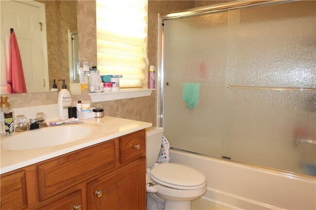Building Photo - 158 Cobbler Cove Dr