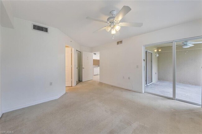 Building Photo - 25735 Lake Amelia Way