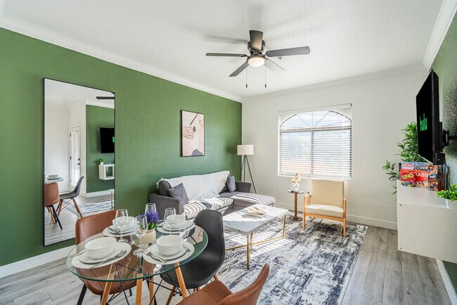 Building Photo - 2155 S 55th St