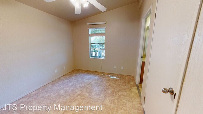 Building Photo - 3 br, 2 bath House - 2410 Central Avenue