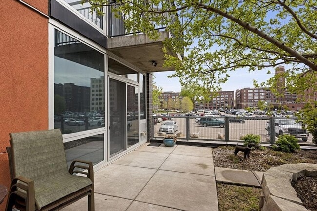 Building Photo - 730 N 4th St