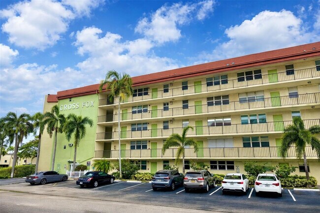 Building Photo - 5300 NE 24th Terrace