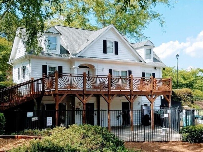 Building Photo - 13357 Aventide Ln