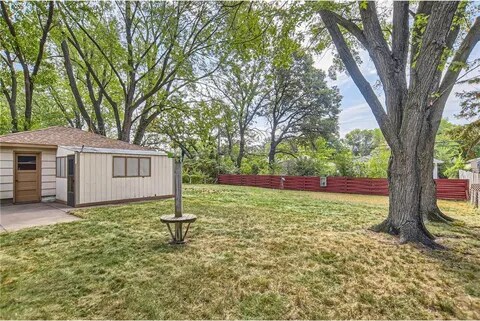 Building Photo - 100 91st Ln NE