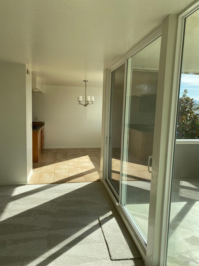 Building Photo - 11 Andrew Dr