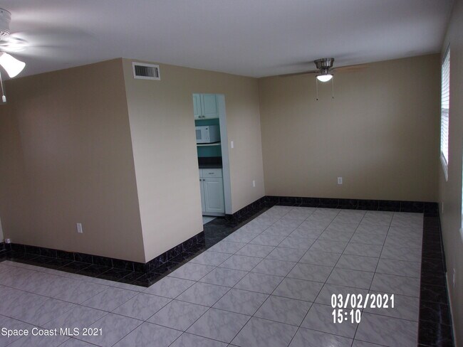 Building Photo - 8401 N Atlantic Ave