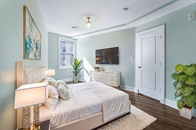 Building Photo - The Lotus