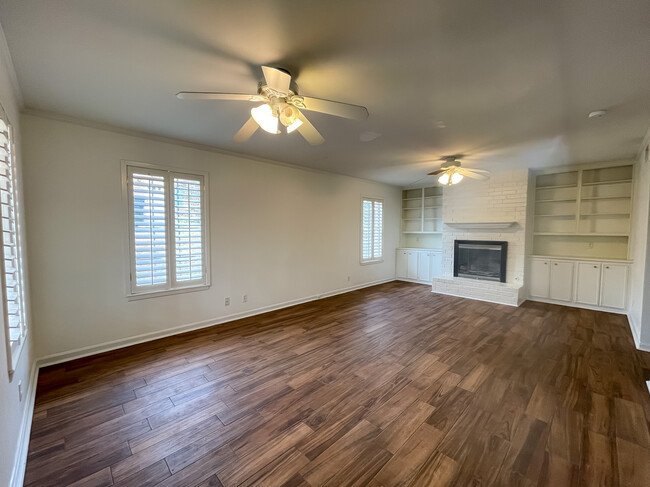 Living Room - 1700 Cardinal St