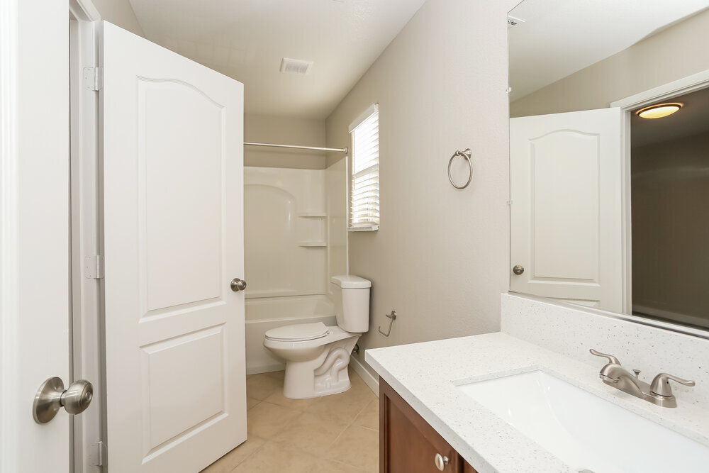 Building Photo - 10728 Cape Shore Ave