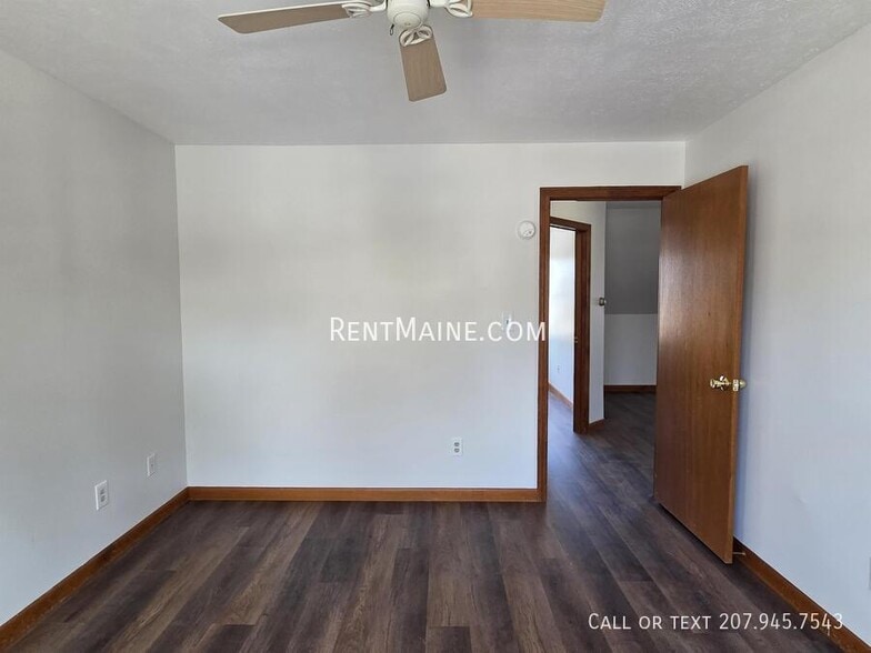 Building Photo - 7 Hartley St