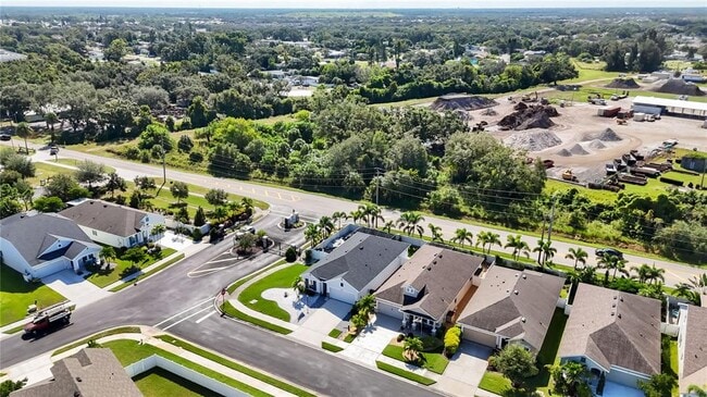 Building Photo - 3926 Sunshine Pine Ave