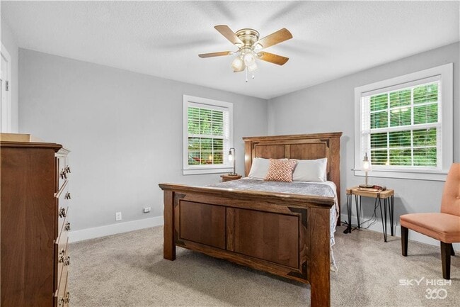 Building Photo - 1305 SE Benton St