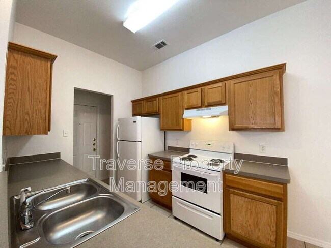 Building Photo - 1703 Novella Ct