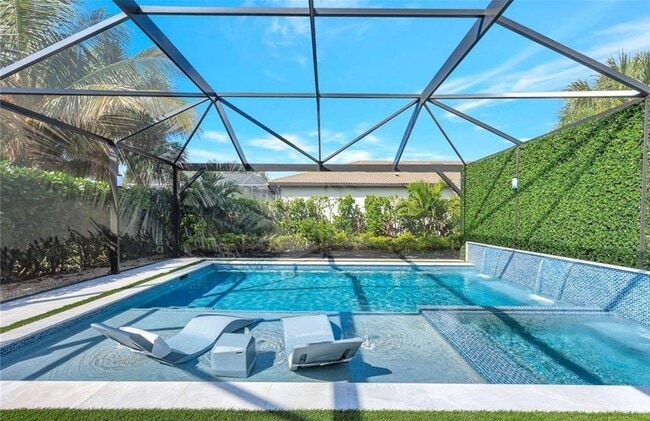 Building Photo - 7265 Wilton Dr N