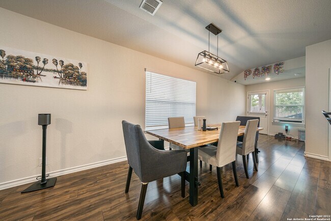 Building Photo - 4811 Swing Arc Wy