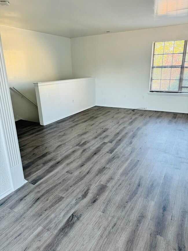 Living room - 127 Willow Turn