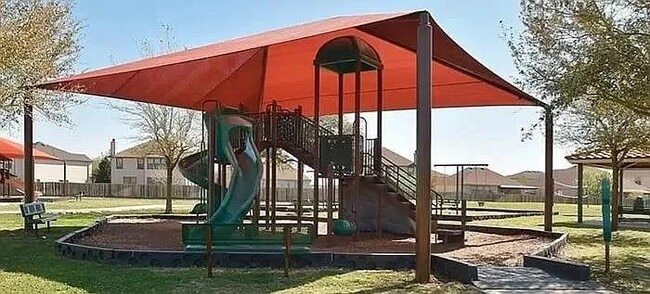 Building Photo - 455 Gina Dr