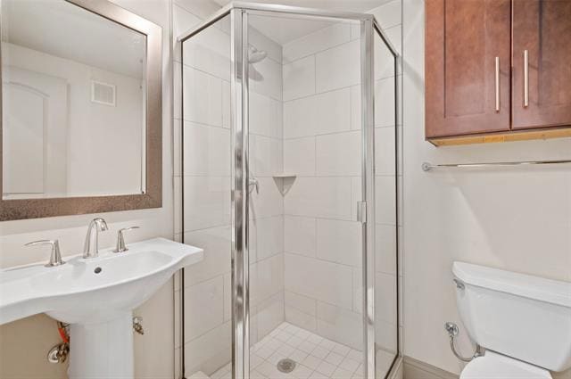 Building Photo - 1021 Pavillion St