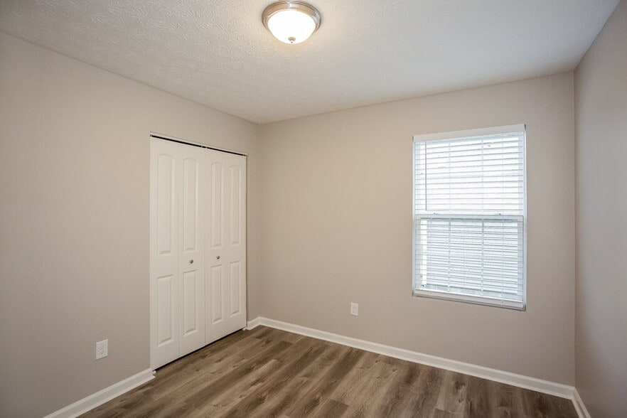 Building Photo - 11409 Cuyahoga Dr