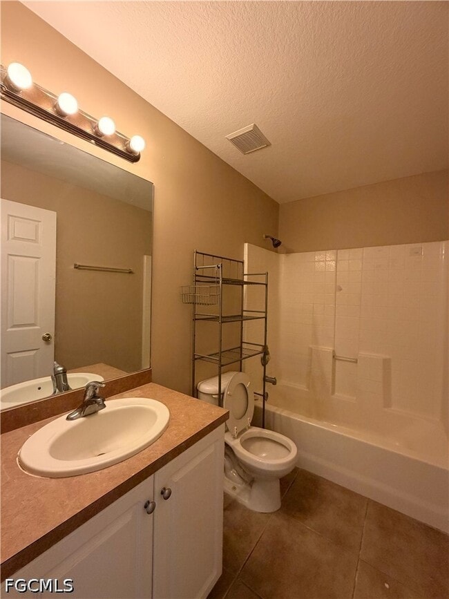 Building Photo - 1040 Grant Blvd