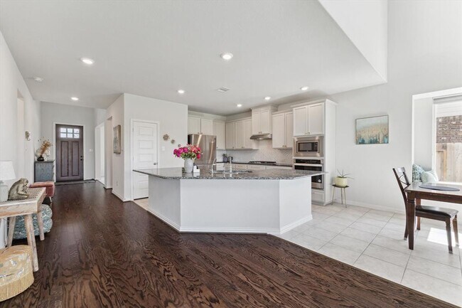 Building Photo - 3520 Jasperstone Ln