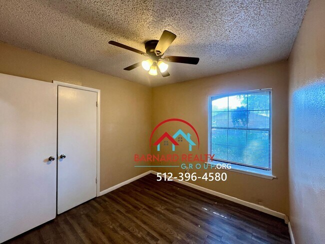 Building Photo - 110 Whitetail Dr