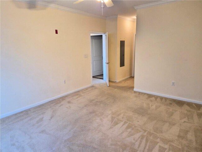 Building Photo - 114 Granite St